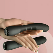 Vibromasseur rechargeable en silicone noir by La Fée-C